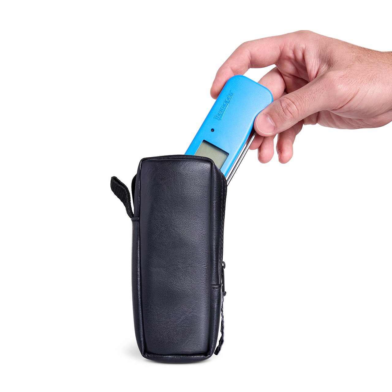 THS-830-001-protective-zip-wallet-g01.jpg