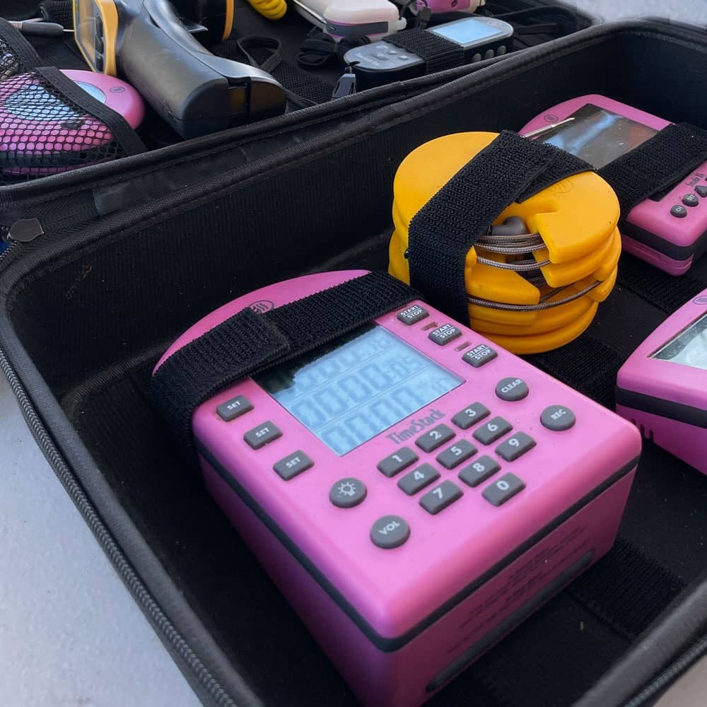 TX-1017X-C2-extra-large-zippered-storage-case-g08.jpg